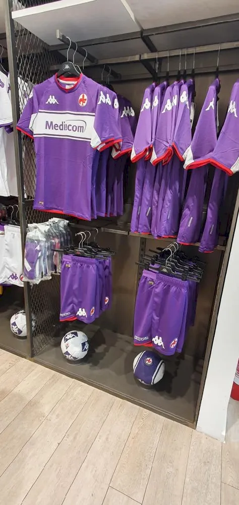 ACF Fiorentina Store  home & away shirts, kits, training, fashion, baby &  infants, equipment, homeware, souvenirs & gifts